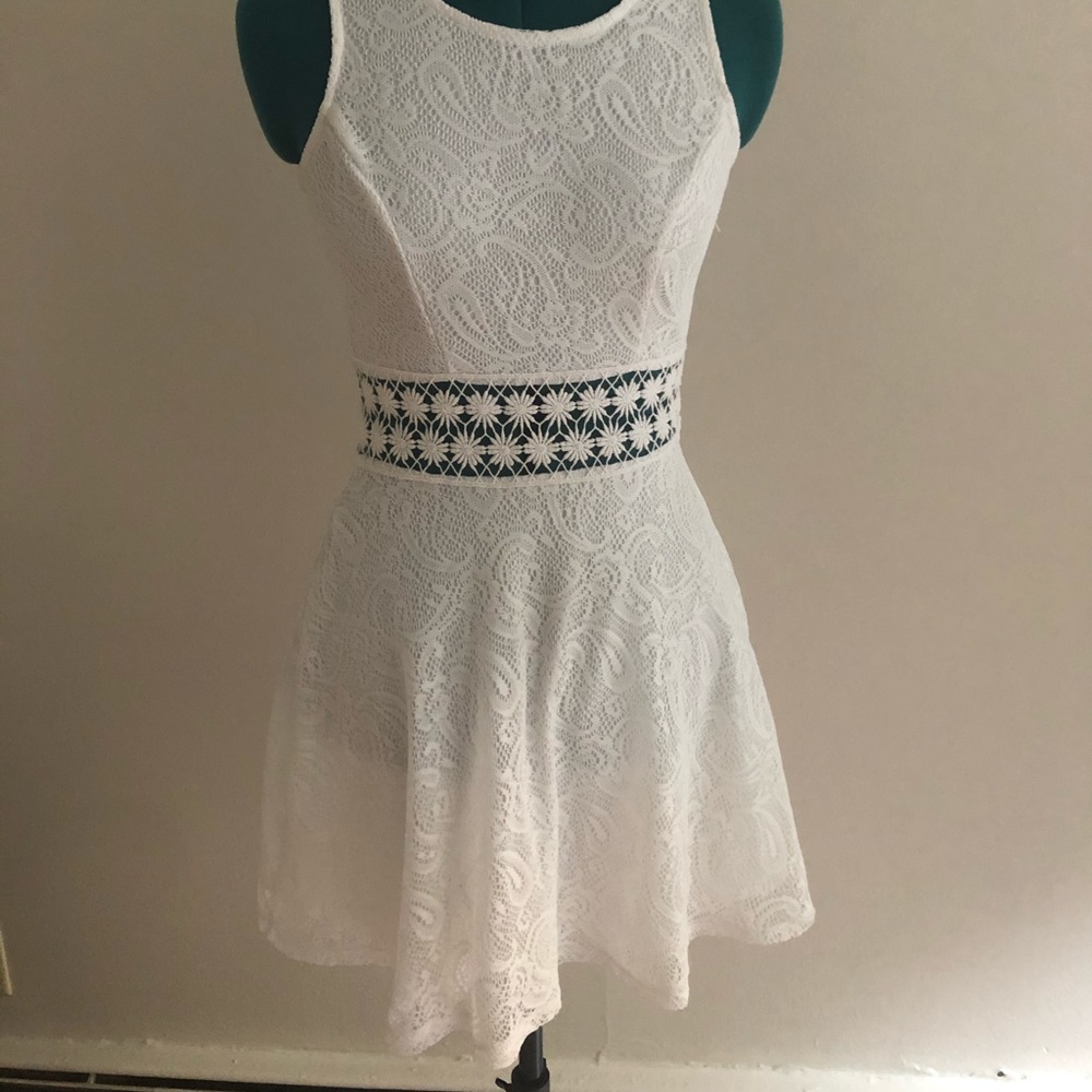 lace dress